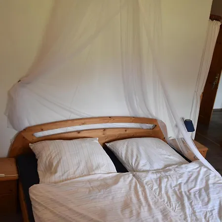 Luettje Paradies Ruhwarden