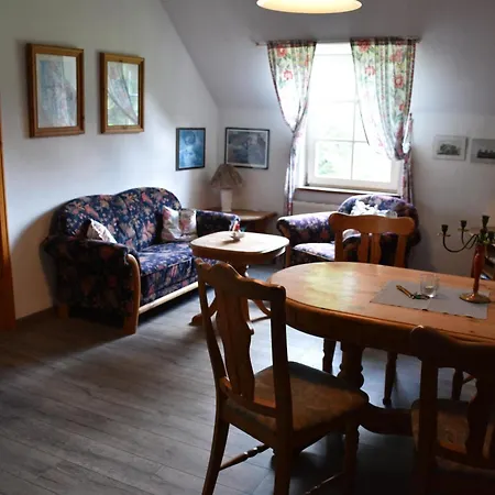 Luettje Paradies Ruhwarden