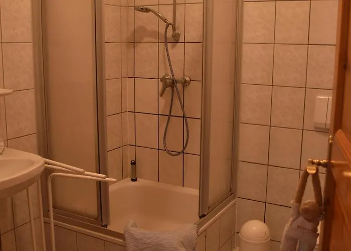 Luettje Paradies Apartman *